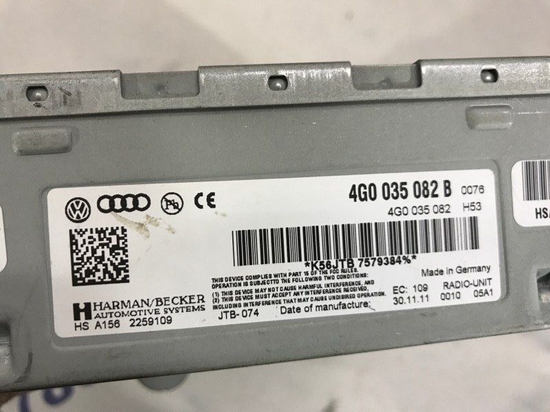 Блок радио 4G0035082B Audi Q7