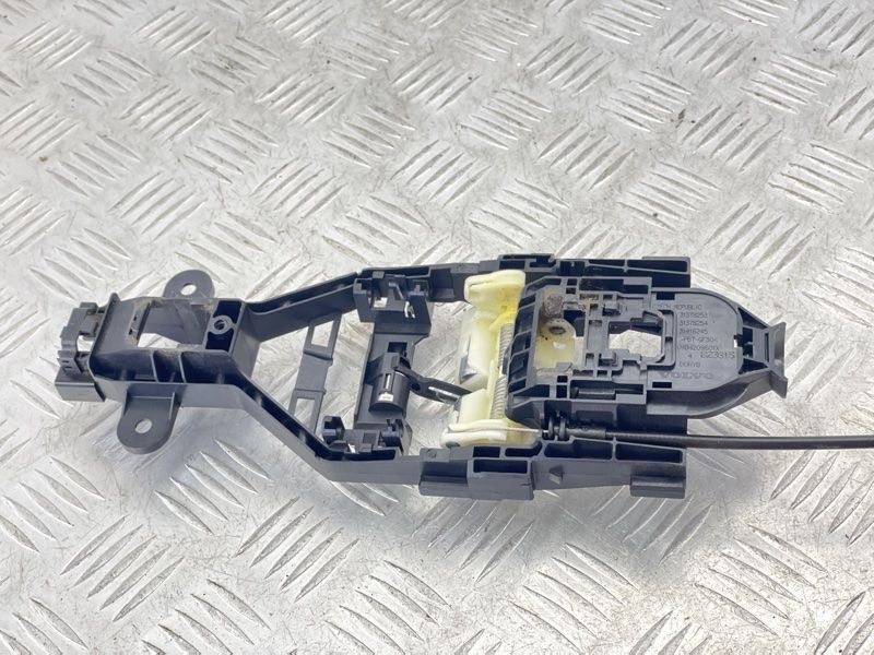 Кронштейн внешней ручки двери пасажира 31378254 Volvo XC90 Volvo S90, Volvo V90, Volvo V90 Cross Country, Volvo XC60, Volvo XC90