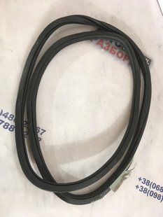 Уплотнительная резинка 17A867912 Volkswagen Jetta