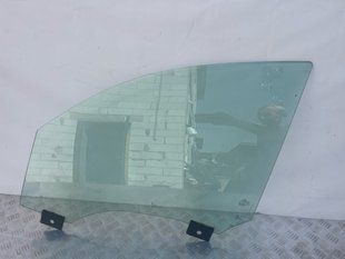 Скло дверей 8R0845021 Audi Q5