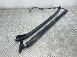 Привідний блок кришки багажника 7P6827851D Volkswagen Touareg