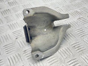 Защита подушки двигателя 8K0399060L Audi Q5