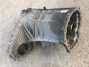 Роздаткова коробка 0BU341011R Volkswagen Touareg