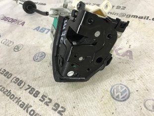 Замок задней двери 8K0839015D Audi A4 Allroad