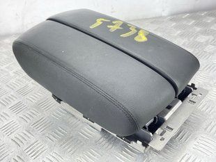 Подлокотник Audi A8