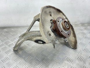Поворотный кулак / Цапфа 8R0505432F Audi Q5