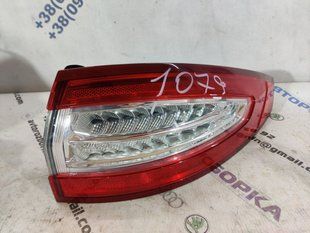 Стоп / Фонарь внешний DS7313404AG Ford Fusion