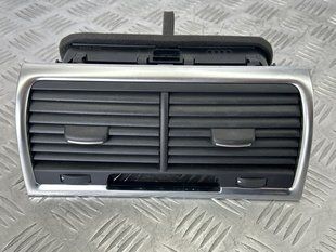 Дефлектор воздуховода Audi Q7