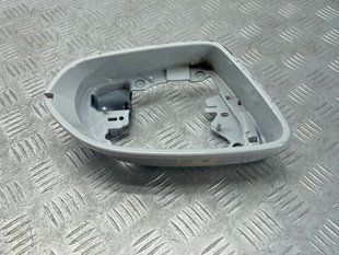 Рамка наружного зеркала 4H0857240 Audi A8