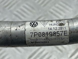 Трубопровід системи охолодження 7P0819857E Volkswagen Touareg