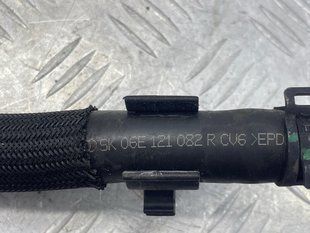 Шланг системы охлаждения 06E121082R Audi Q7 Audi A6, Audi A7, Audi A8, Audi Q7