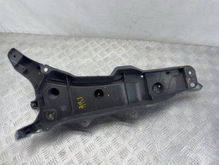 Кронштейн крила 31391778 Volvo XC90