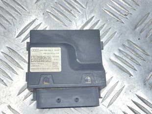 Блок керування паливним насосом 4M0906093H Audi Q7