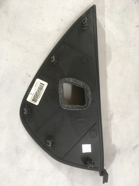 Накладка торпедо 8a837404480ac Ford Flex
