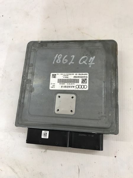 Блок керування двигуном 4L0910551A Audi Q7