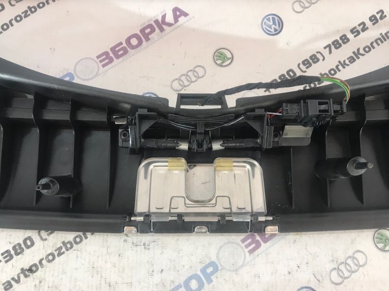 Защита багажника 4L0864483 Audi Q7