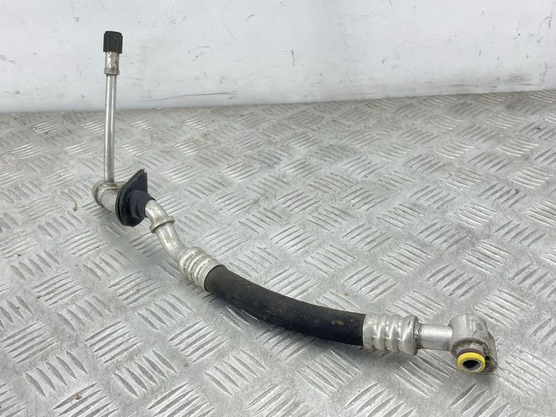 Шланг кондиціонера 7L6820743F Audi Q7