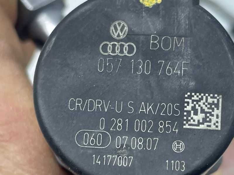 Клапан регулировки давления 057130764F Audi A6