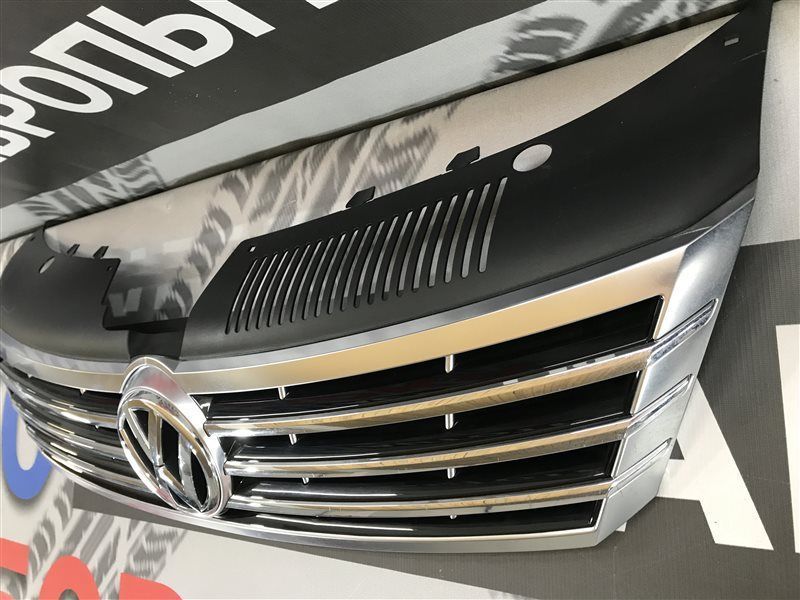 Решітка радіатора Volkswagen CC