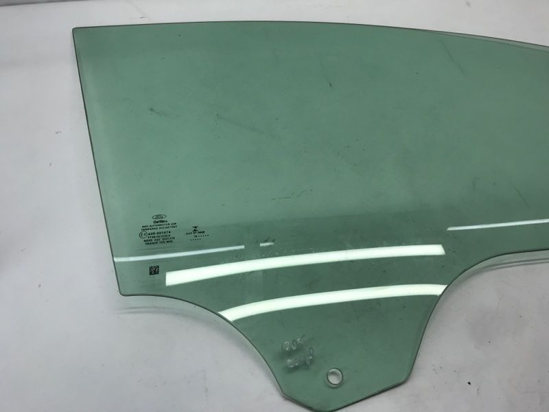 Скло дверей FT4Z5821410A Ford Edge