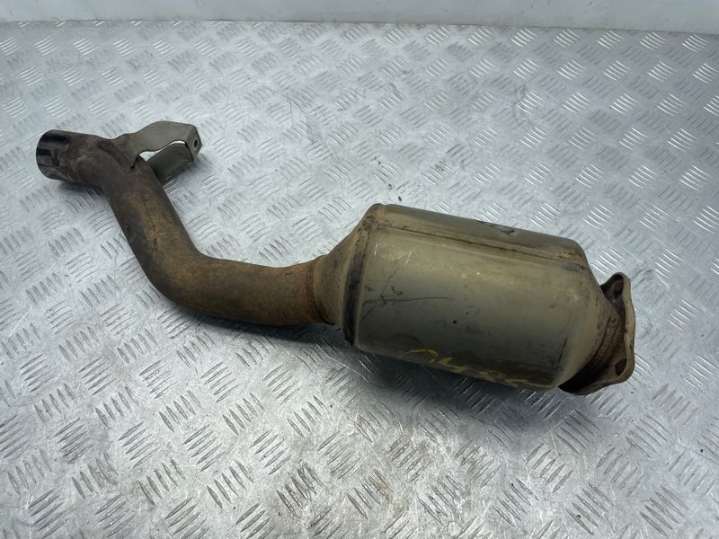 Глушник передній 7P0253209 Audi Q7