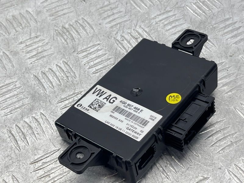 Диагностический интерфейс для шины данных (Gateway) 4G0907468E Audi A6
