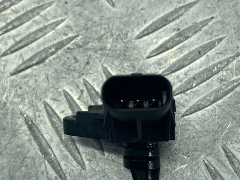Датчик абсолютного давления (MAP) 06E906051AA Audi Q7 Audi A6, Audi A7, Audi A8, Audi Q7, Audi Q8, Audi RS3, Audi RS5, Audi S5, Audi S5 Sportback, Audi S8, Audi SQ7, Audi SQ8, Audi TT