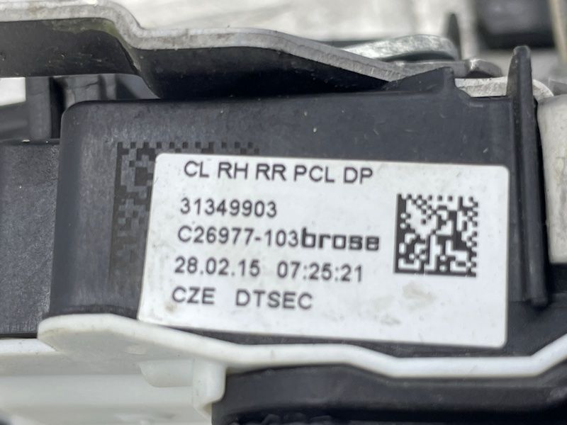 Замок дверей 31349903 Volvo XC90