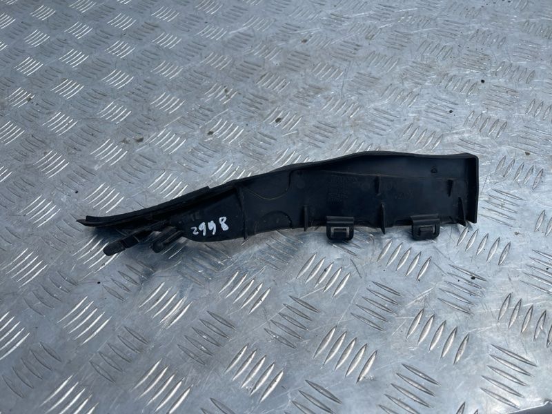 Накладка жабо Volvo XC90