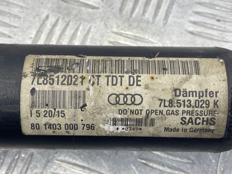 Стійка амортизатора в зборі з пружиною 7L8513029K Audi Q7