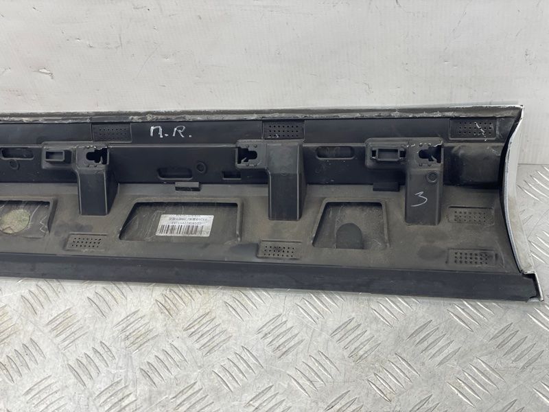 Накладка дверей 32208739 Volvo XC60