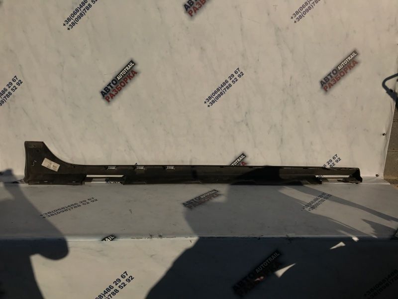 Порог 4G8853855E Audi A7