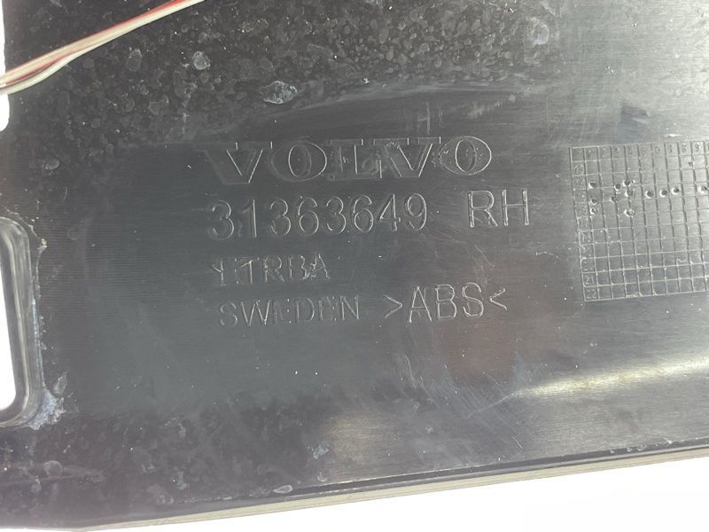 Накладка порога 31363649 Volvo XC90