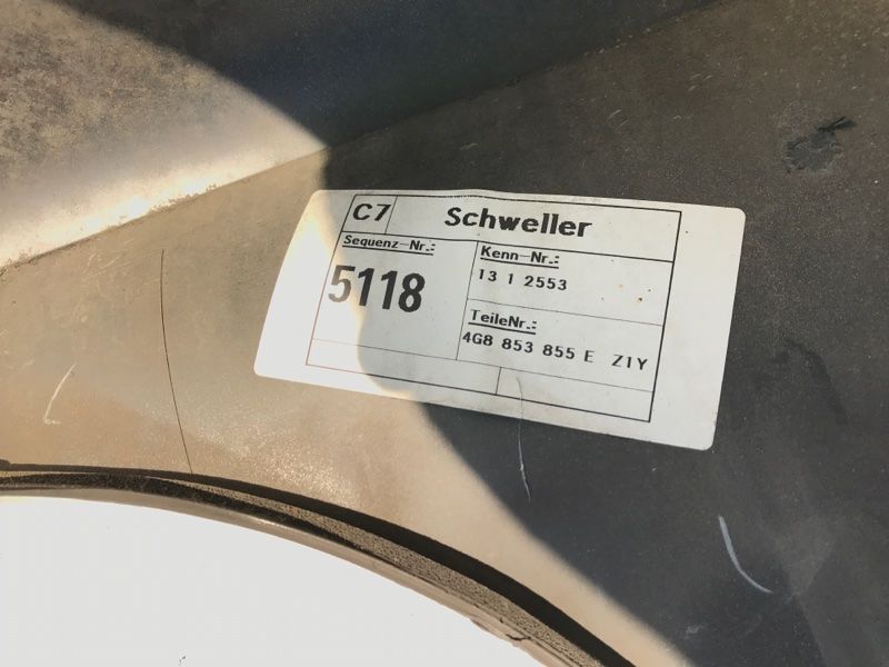 Порог 4G8853855E Audi A7