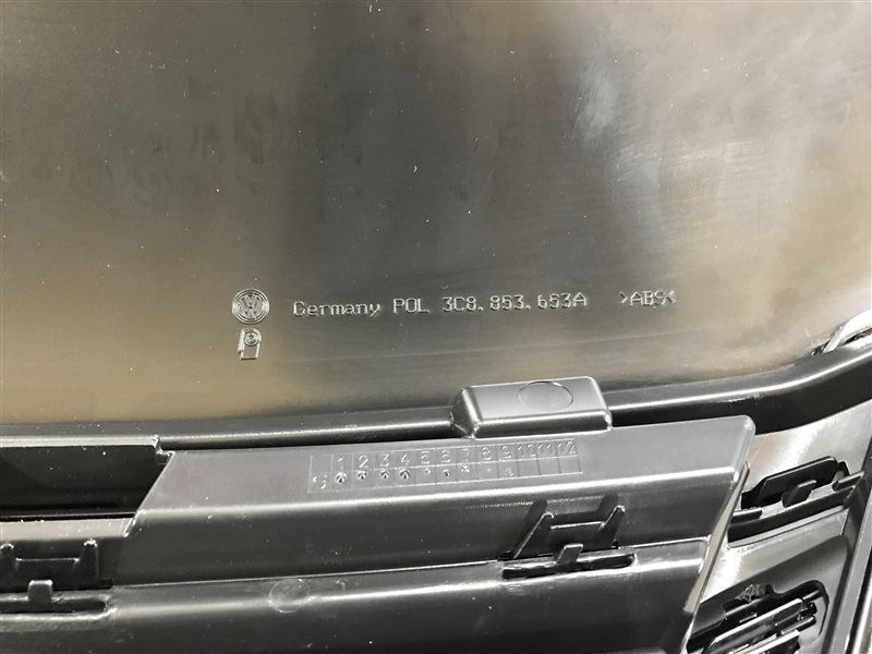 Решітка радіатора Volkswagen CC