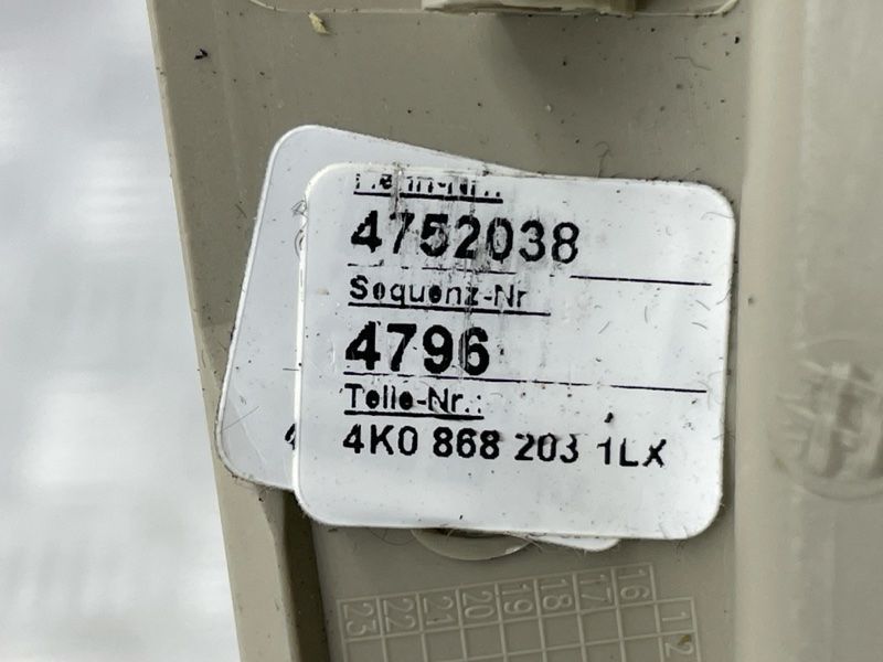 Облицювання стійки 4K08682031LX Audi A6