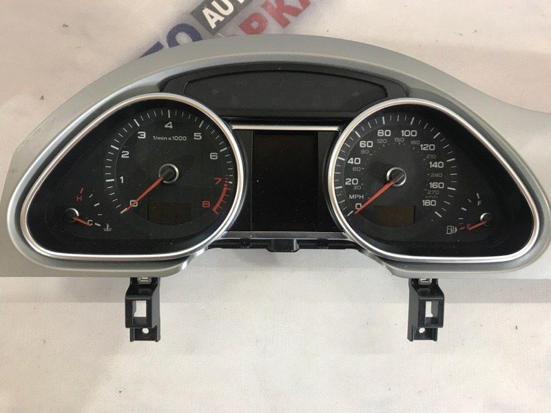 Комбінація приладів 4L0920982M Audi Q7