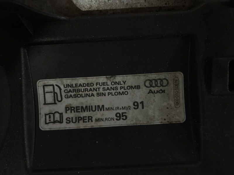 Корпус лючка крышки топливного бака в зборе 4G0809906C Audi A6