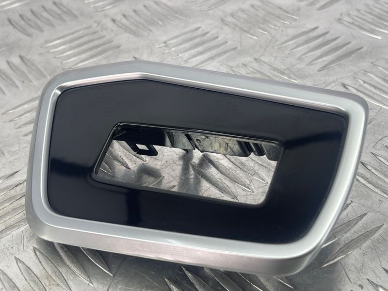 Накладка панелі управління 4K2857966V58 Audi A6