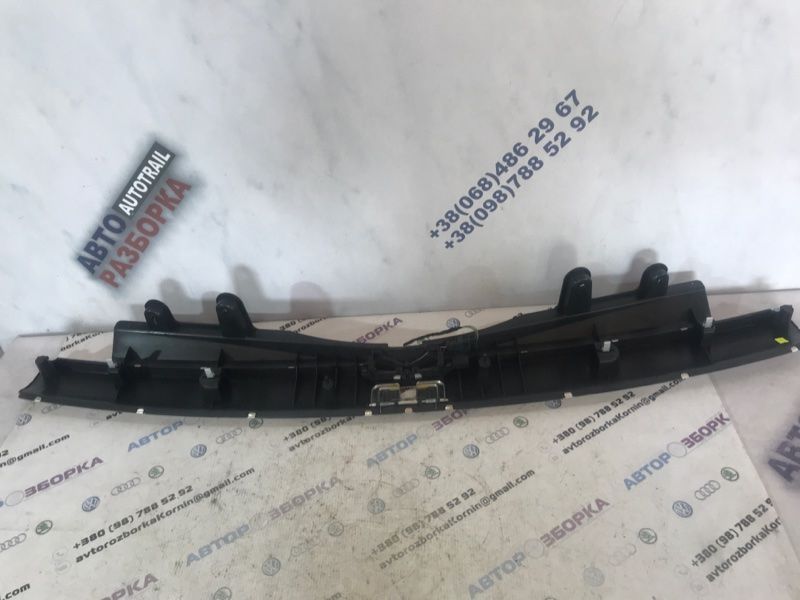 Защита багажника 4L0864483 Audi Q7