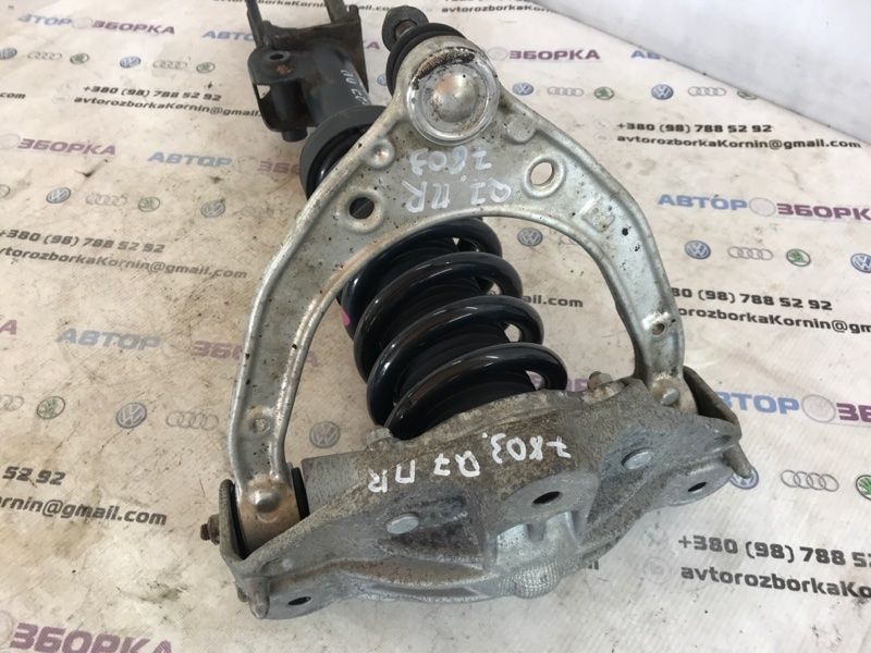 Стойка амортизатора в сборе с пружиной 7l8412022 Audi Q7