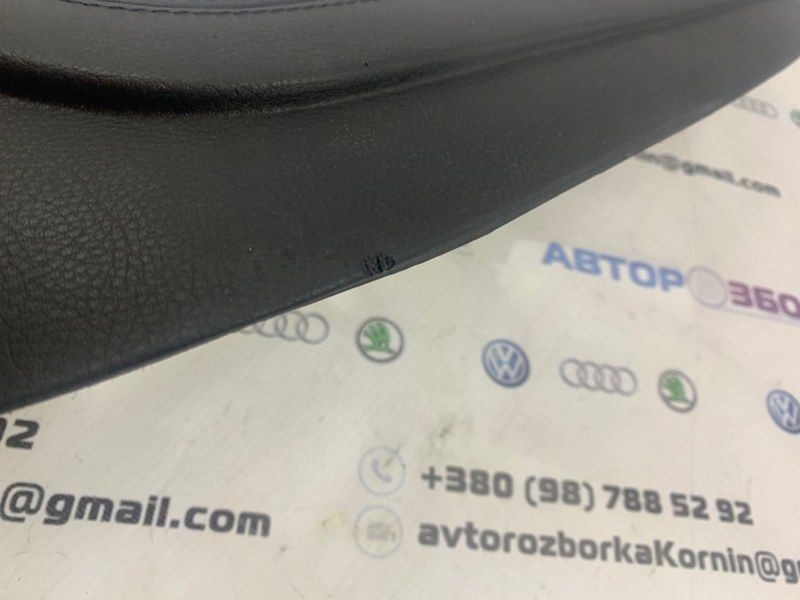 Подлокотник 3C8867166D Volkswagen CC