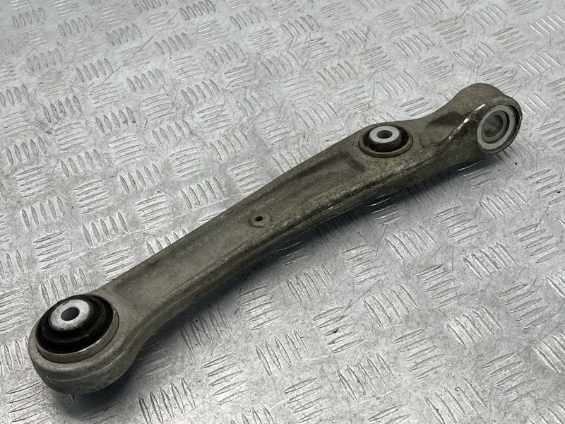 Рычаг передней подвески несущий нижний правый 80A407156 Audi Q5 Audi Q5, Audi Q5 Sportback, Audi SQ5