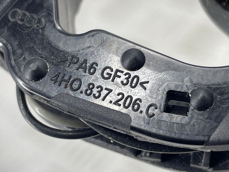 Ручка дверей (keyless) зовнішня 4H0837206C Audi A8