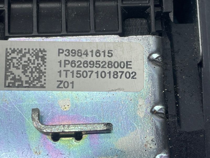 Ремінь безпеки 39841615 Volvo XC90