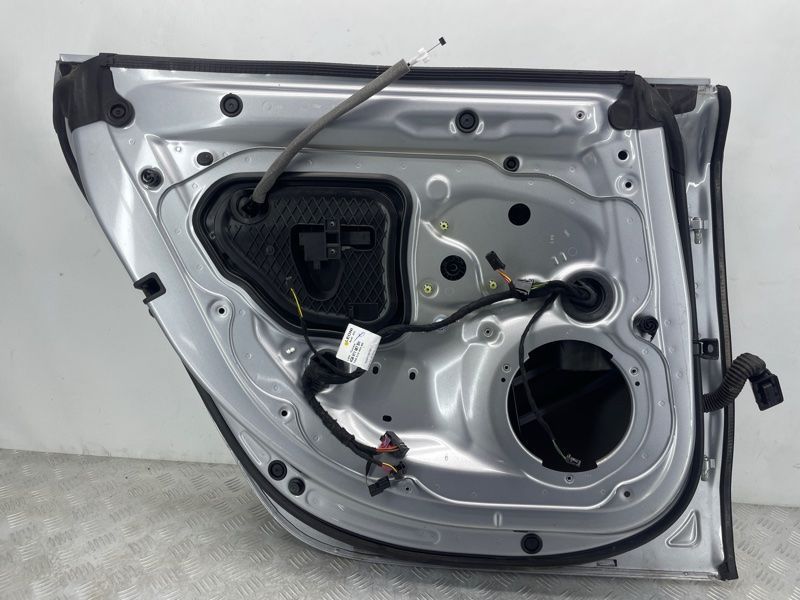 Двері 4G8833051A Audi A7