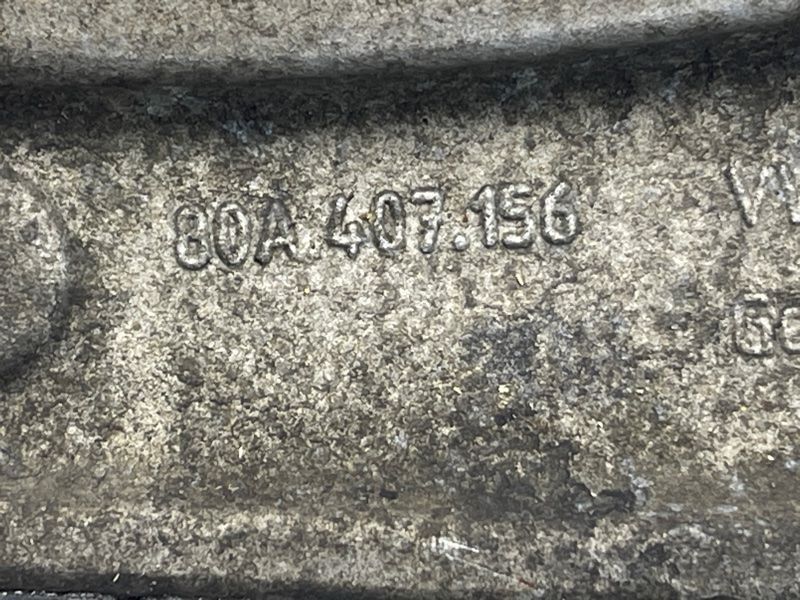 Рычаг передней подвески несущий нижний правый 80A407156 Audi Q5 Audi Q5, Audi Q5 Sportback, Audi SQ5