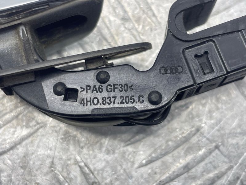 Ручка дверей (keyless) зовнішня 4H0837205C Audi A6