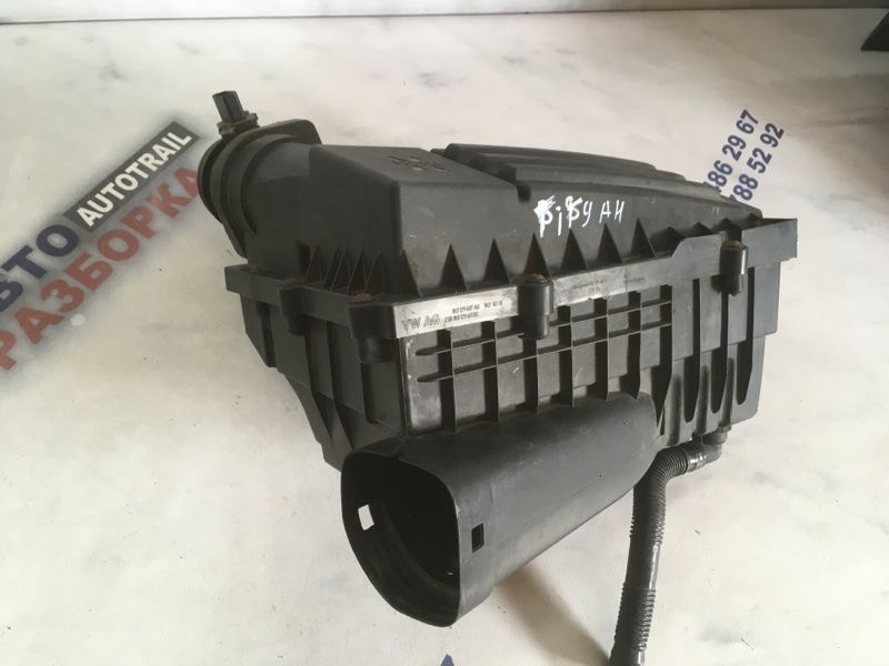 Корпус повітряного фільтра 1K0129607AG Volkswagen Tiguan