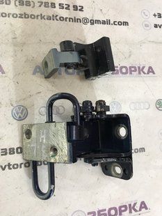 Петля двери 4L0833412A Audi Q7